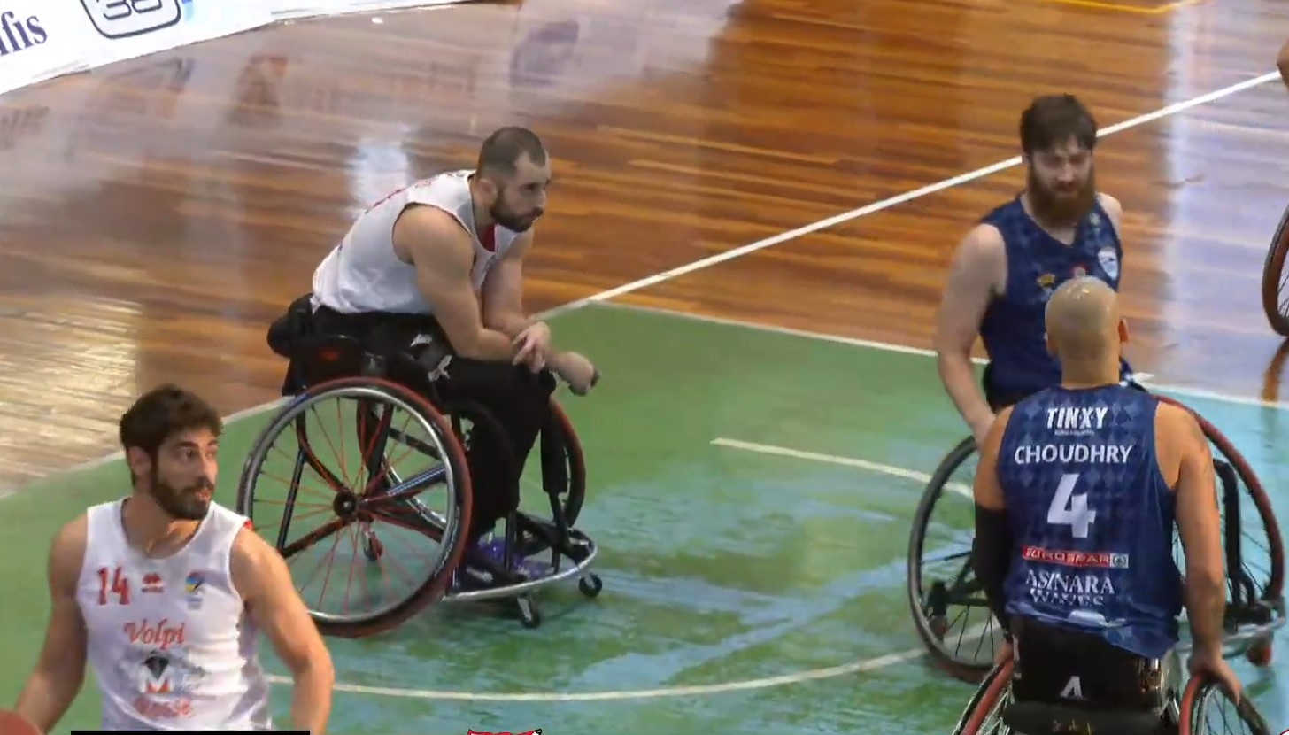 Volpi Rosse, lotta fino alla fine ma Porto Torres passa al PalaValenti